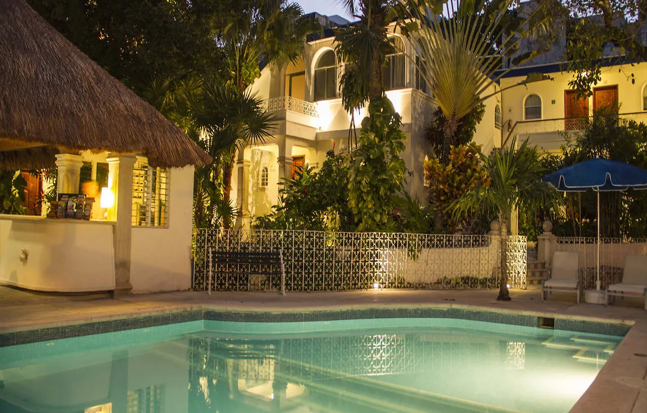 Tropical Casablanca Party Zone Hotel Playa del Carmen